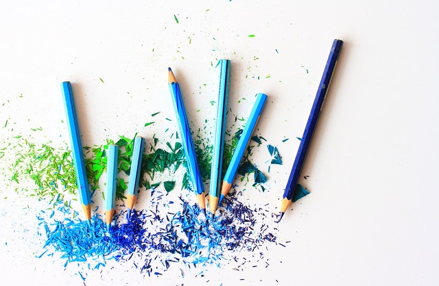 color-pencil-1022033_640