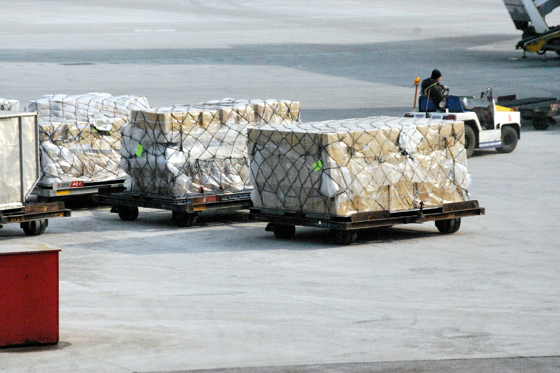Depozitul vamal – consecintele neprevederii sale in contractul de transport international freight-17666_1280