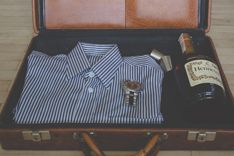 suitcase-918447_1280