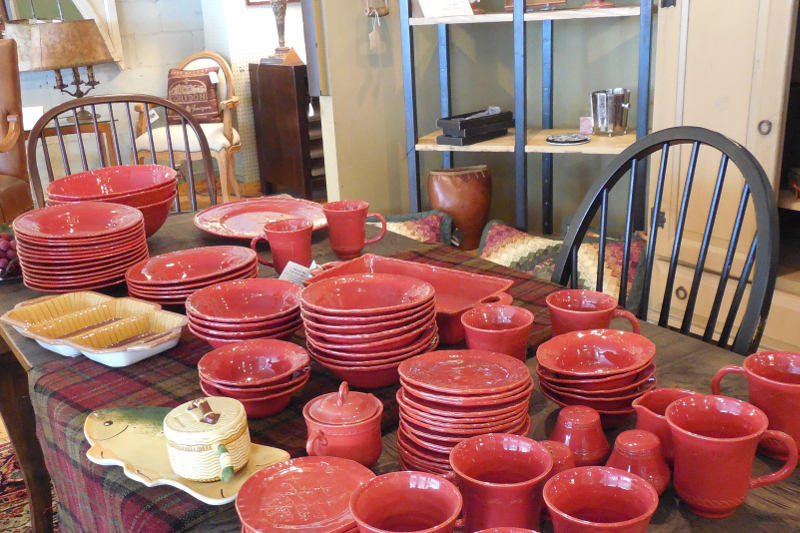dishes-907381_1920