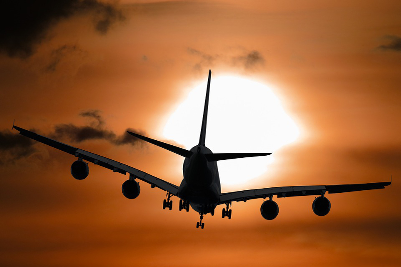 Perturbări financiare și operaționale semnificative pentru companiile aeriene și angajații acestora în urma problemelor aeronavelor Boeing aircraft-1362587_960_720