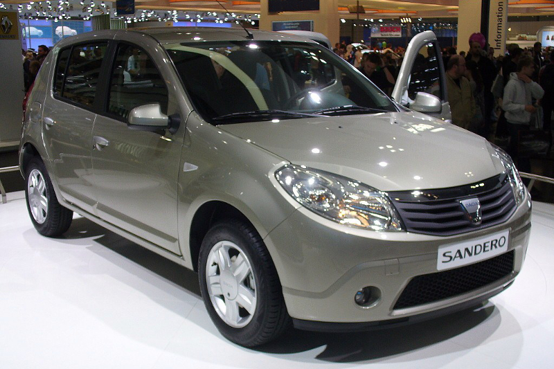 Dacia_Sandero_1