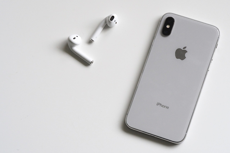 Apple a vândut mai puține telefoane, dar profitul a crescut technology-3068617_1280_1