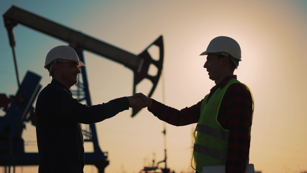 Energia ca armă și ca scut Extractie petrol